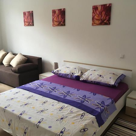 Centar Oaza Appartement Zagreb Buitenkant foto