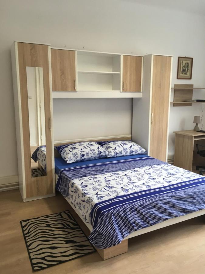 Centar Oaza Appartement Zagreb Buitenkant foto