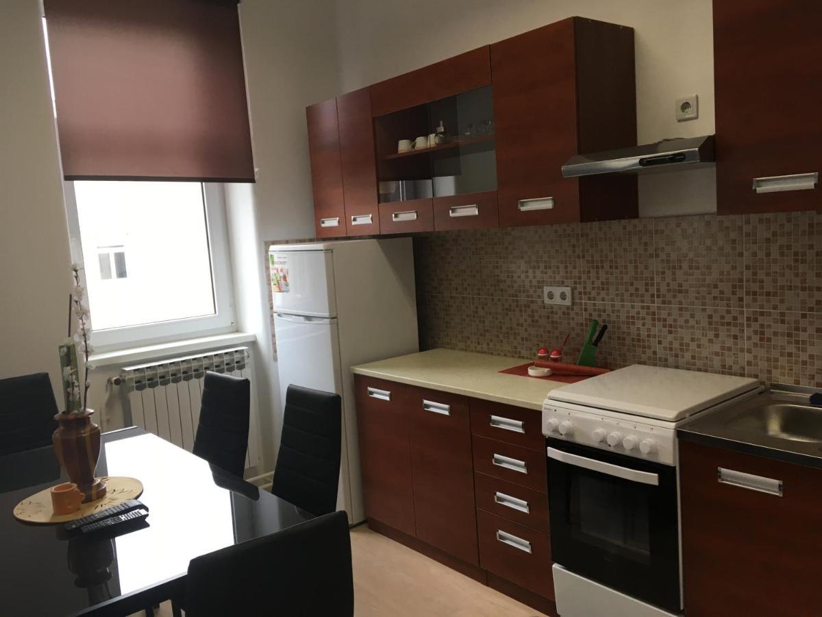 Centar Oaza Appartement Zagreb Buitenkant foto